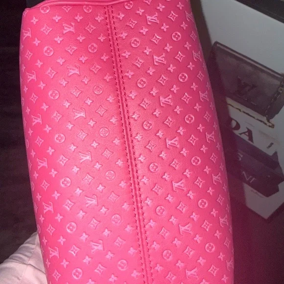 Louis Vuitton Fuchsia Satchel - Picture 2 of 3